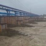 Kumaun News :शारदा नदी खतरे के निशान से ऊपर, रेड अलर्ट जारी,1 लाख 66 हजार क्यूसेक पानी छोड़ा-देखे-VIDEO