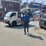 उत्तराखंड: विश्व पर्यावरण दिवस:पब्लिक ट्रांसपोर्ट से ऑफिस पहुंचे RTO संदीप सैनी,मैजिक वाहन से आये और उसी को कर दिया सीज.. जाने मामला